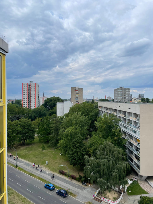 22 March 11-12:30 • Hansaviertel Tour with Maria (in EN)